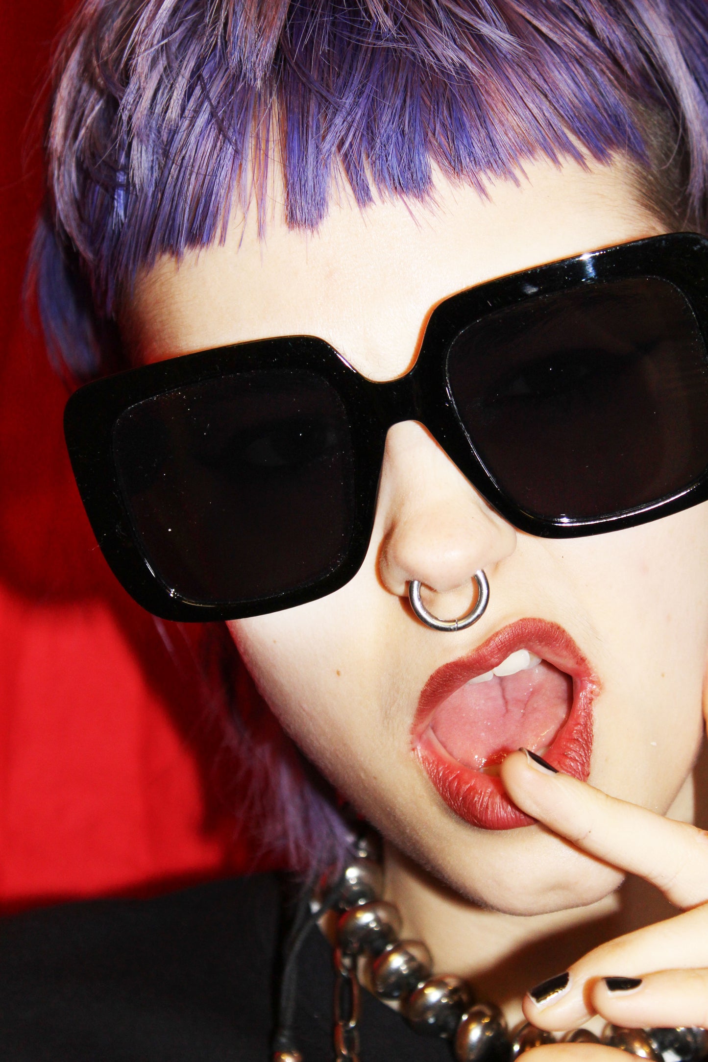 "DRAMATIC" BLACK OVERSIZED RECTANGLE SHAPED SUNGLASSES