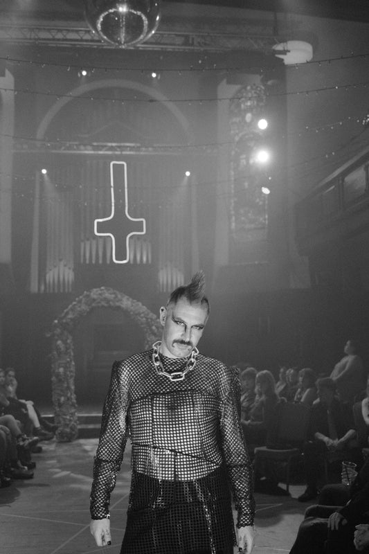 ‘HELLHOUND’ PAINTED PATCH FISHNET TOP