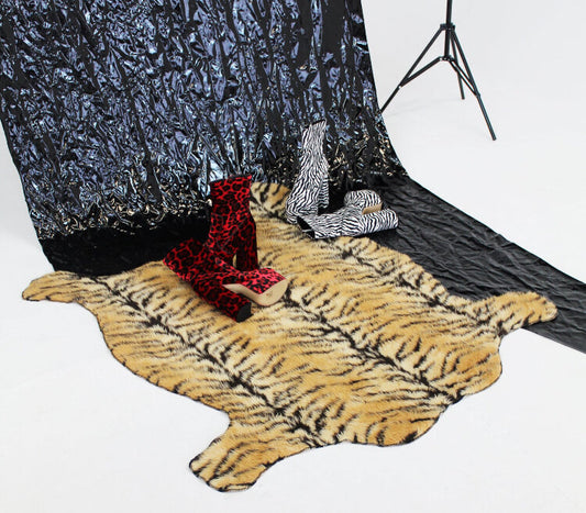 Faux fur tiger print rug