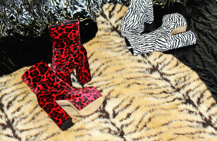 Faux fur tiger print rug