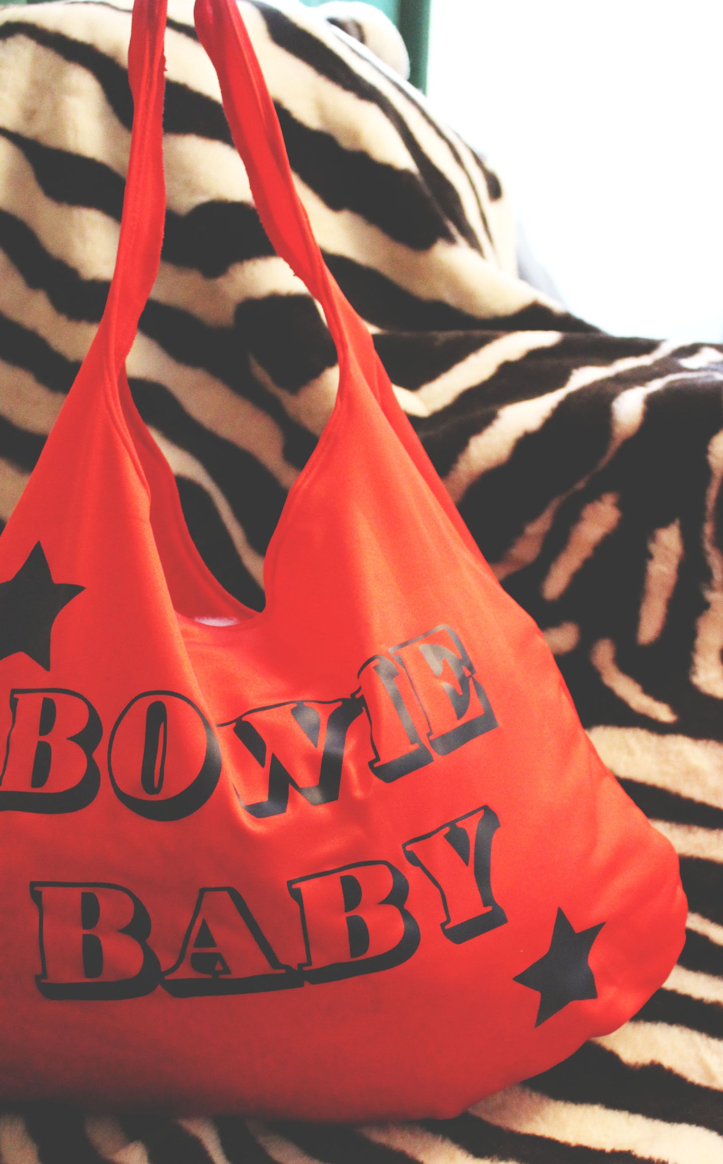 Red Bowie Baby Beach Bag