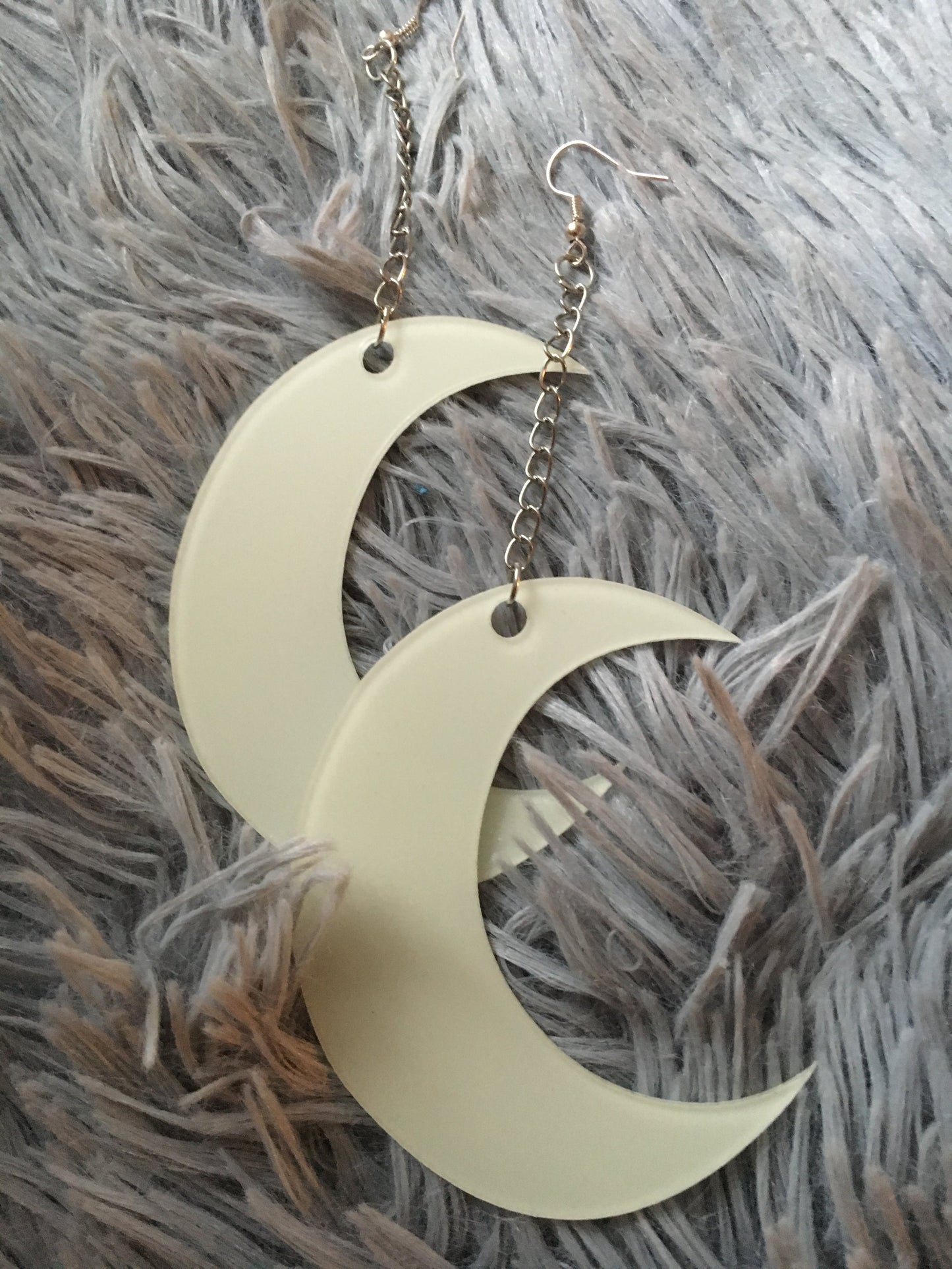 CRESCENT MOON EARRINGS