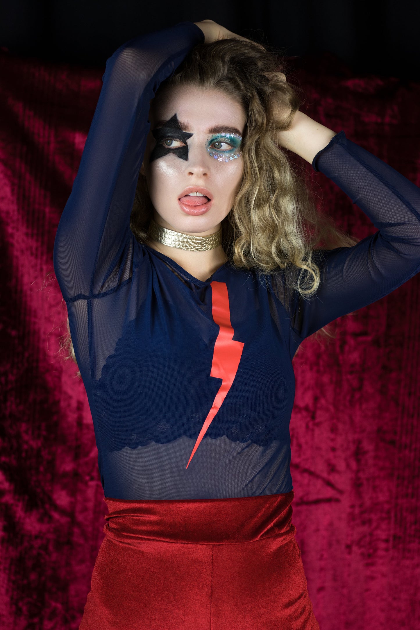 LIGHTNING BOLT MESH CROPPED TOP