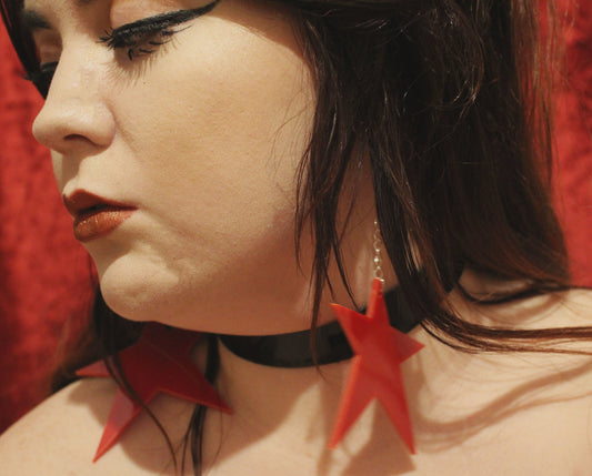 RED MINI DROP STAR EARRINGS