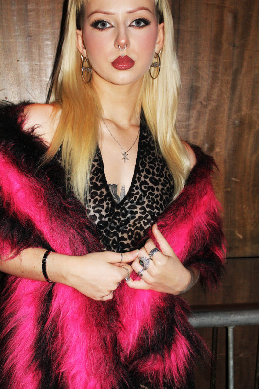 PINK AND BLACK SHAGGY FAUX FUR SCARF