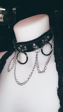 Load image into Gallery viewer, BLACK TRIPLE O RING FAUX LEATHER CHOKER
