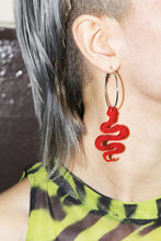 Load image into Gallery viewer, Snake hoops in red
