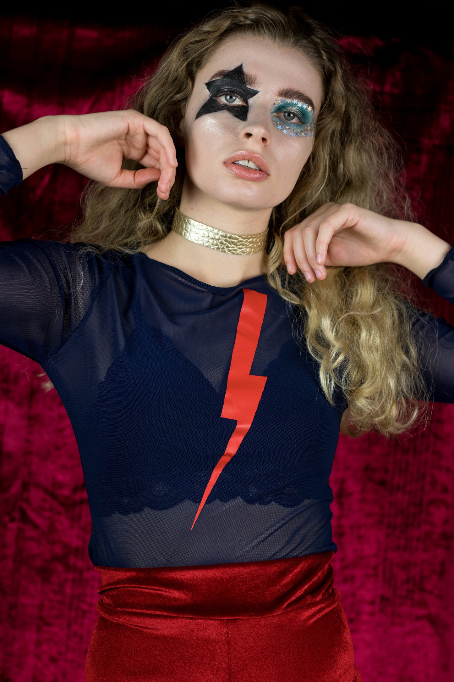 LIGHTNING BOLT MESH CROPPED TOP