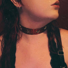 Load image into Gallery viewer, STAR MAN RED STAR STUDDED CHOKER
