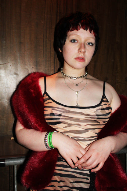 BURGUNDY FAUX FUR SCARF