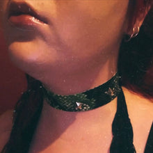 Load image into Gallery viewer, GREEN SNAKESKIN STUDDED LEATHER CHOKER
