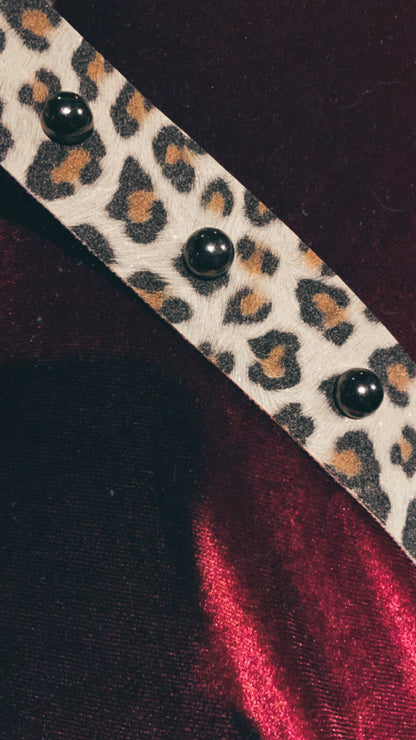 STUDDED LEOPARD PRINT FAUX LEATHER CHOKER